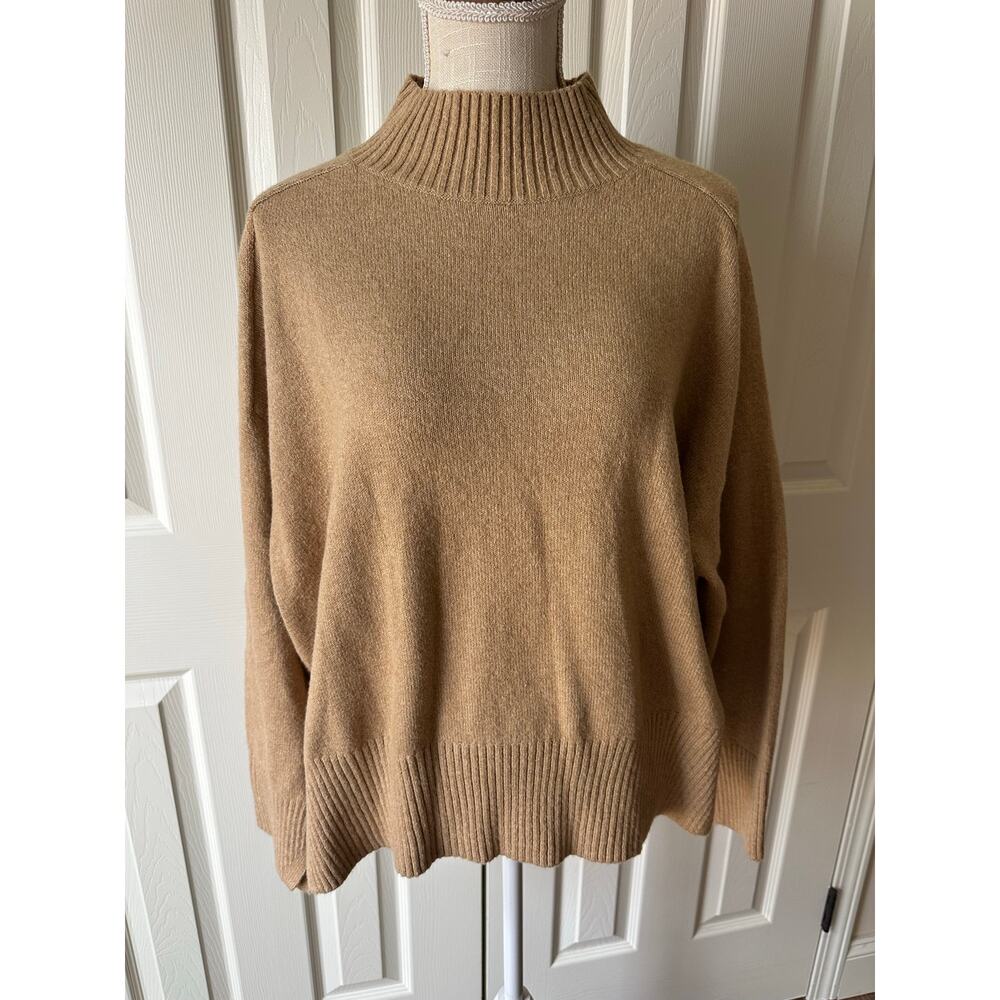 NWT LOFT Dolman Sleeve Oversized Sweater M Soft Stretchy Tan